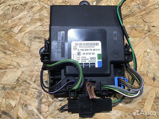 Блок управления двери передний правый