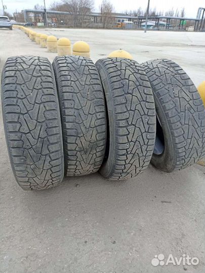 Pirelli Carrier 185/65 R15