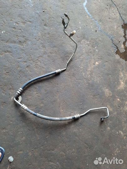 Трубка гур Renault sandero 2 logan 2