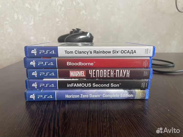 Sony PS4 + игры