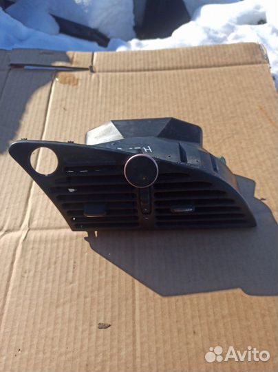 Дефлектор воздушный Citroen Xsara лифтбек 1.6 2003