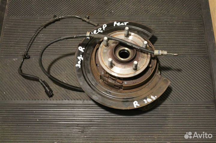 Кулак поворотный задний правый Jeep Grand Cheroke