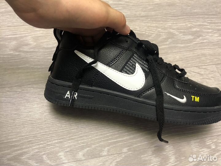 Кроссовки nike