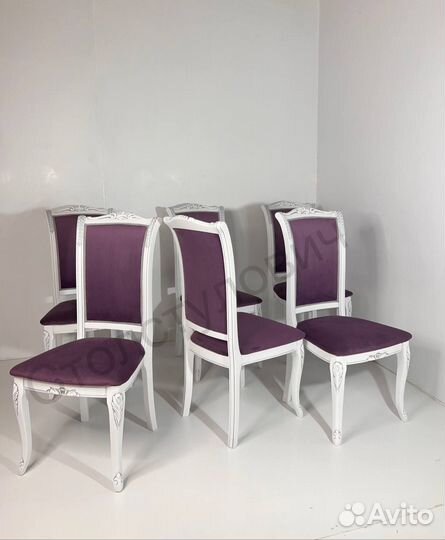 Столы и стулья