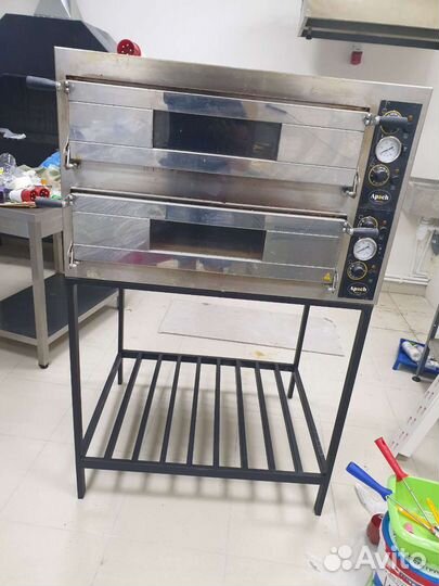 Подставка под пицца печь