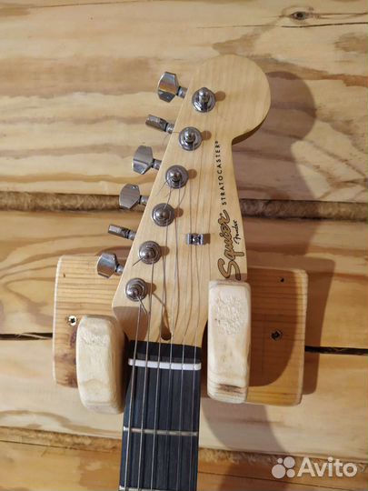 Электрогитара Fender Squier stratocaster