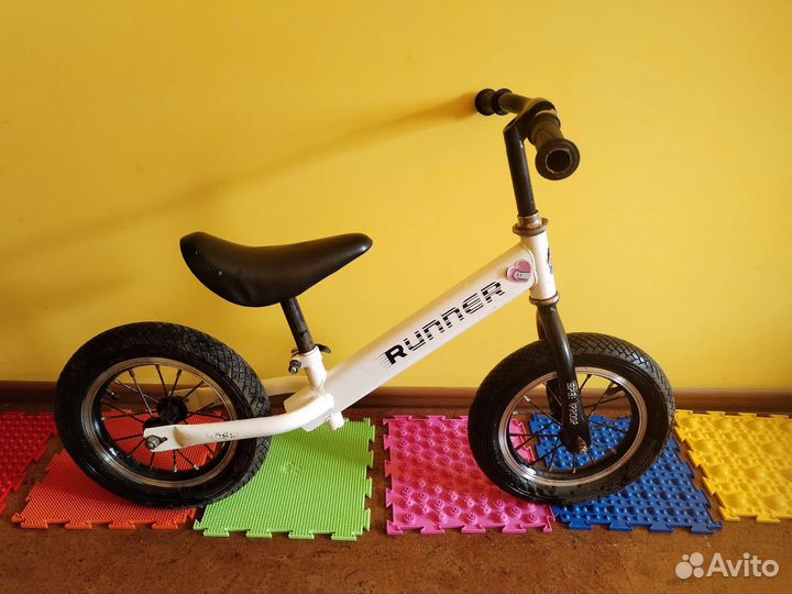 Беговел детский бу