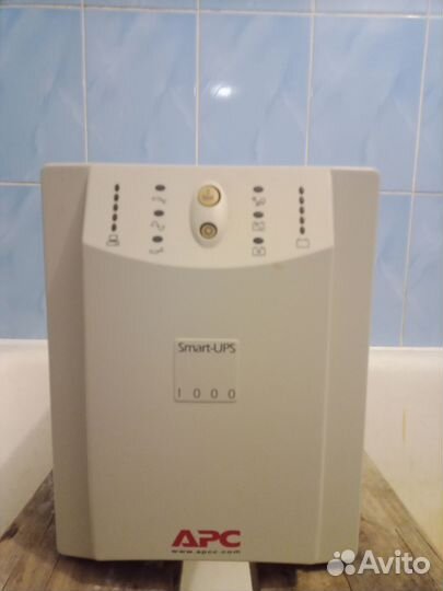 Ибп APC Smart-UPS SU1000iNET