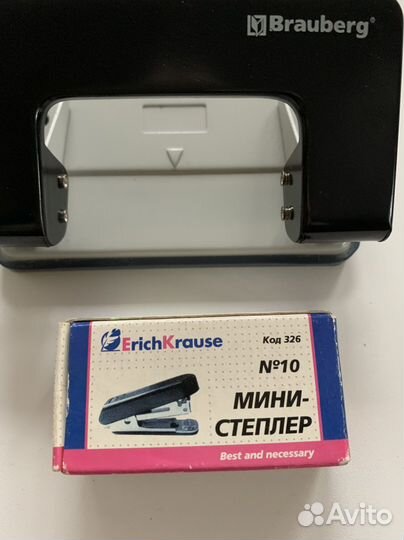 Дырокол и министеплер