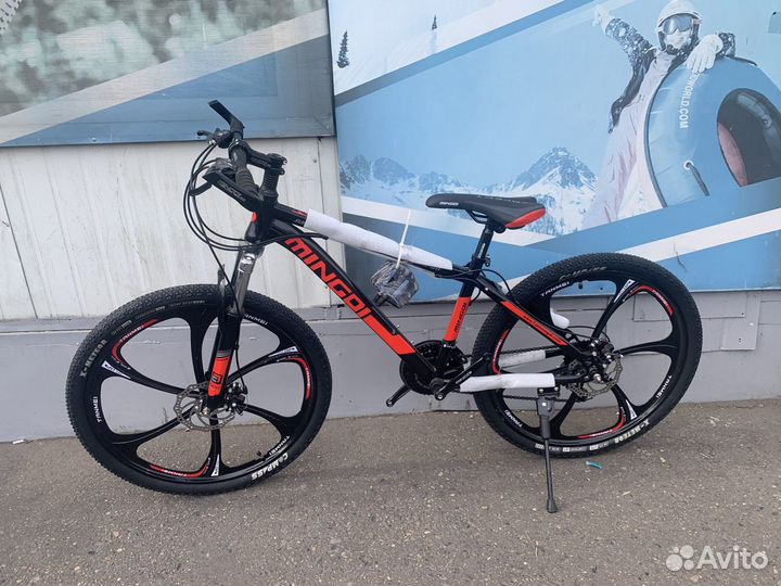 Велосипед на литых дисках