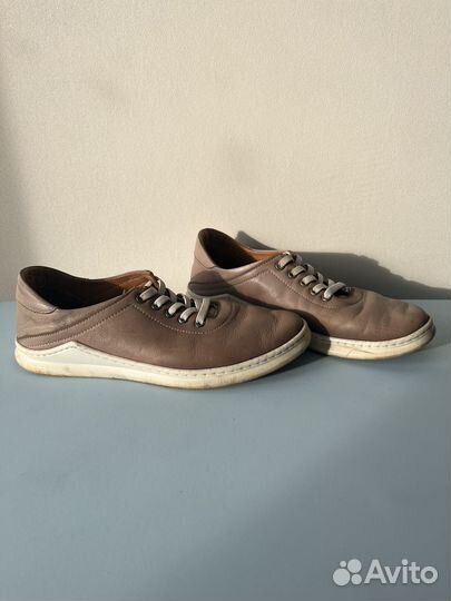 Кожаные кеды