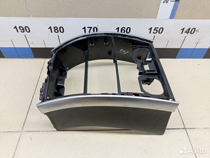 Накладка (кузов внутри) 5-serie GT F07 2009-2016