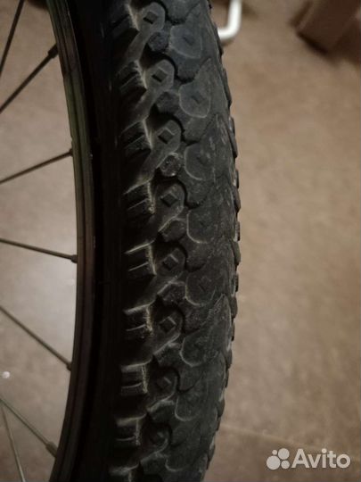 Колеса 24 дюйма; вилка 24