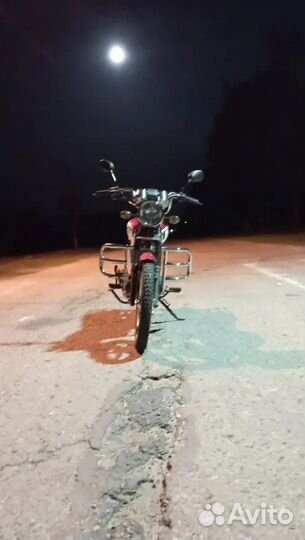 Продам мопед vmc 125