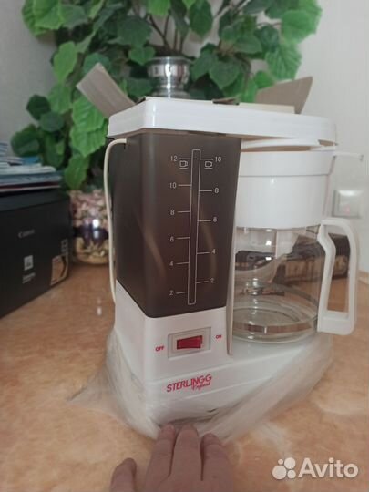 Кофеварка новая и кофемолка Б. У. First Austria