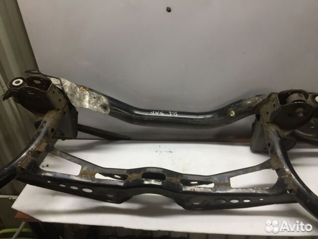 Подрамник Passat B6 Задний оригинал бу