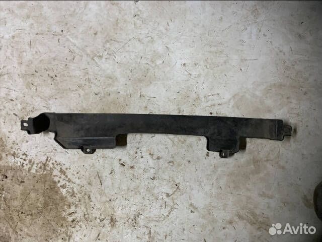 Воздуховод радиатора верхний Nissan Almera