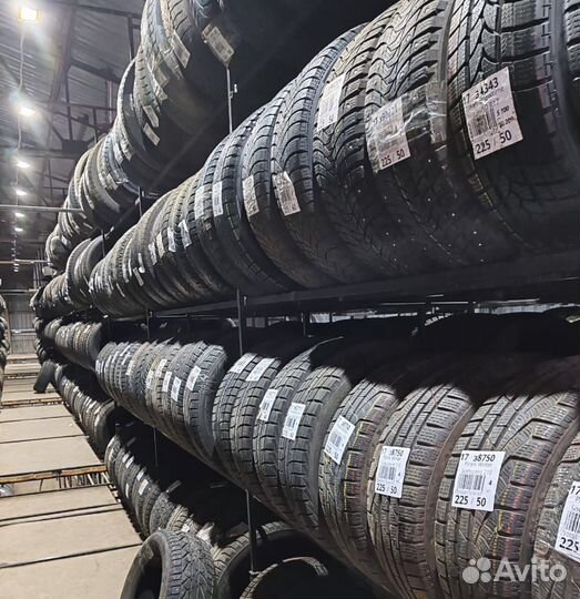 Dunlop SP Winter Sport 3D 215/55 R16 93N