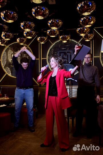 Ведущий на свадьбу + Dj с оборудованием