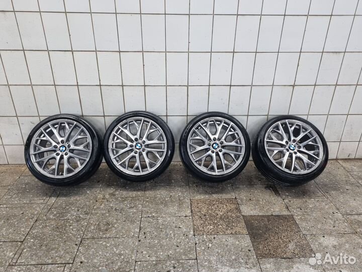 R19 Pirelli P Zero 255/35, PCD 5x120 DIA 72.6