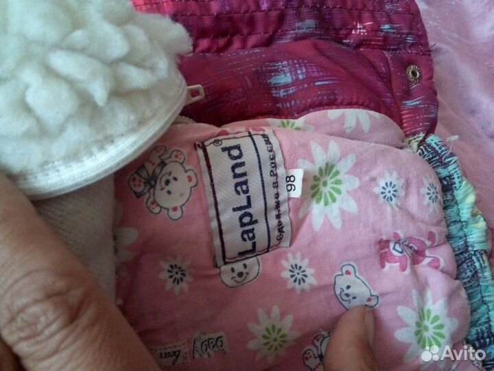 Куртка на девочку