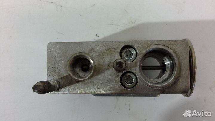 Клапан испарителя кондиционера Peugeot 308