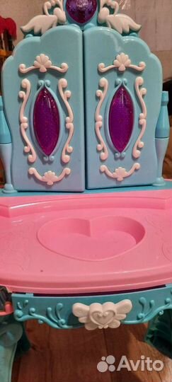 Туалетный столик