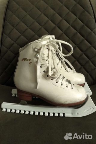 Коньки фигурные Graf Ace 30 размер
