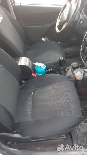 LADA Granta 1.6 МТ, 2013, битый, 247 200 км