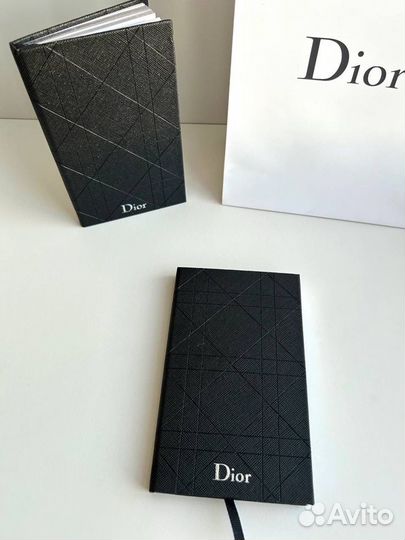 Блокнот ежедневник Dior