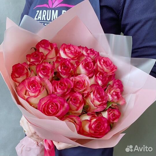 Розы Джумилия Букет 31 роза 25 роз