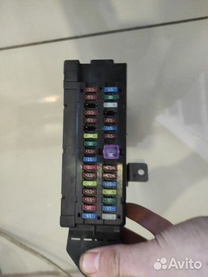 Блок предохранителей Toyota Tundra