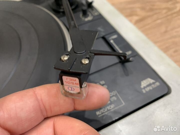 Проигрыватель винила СССР