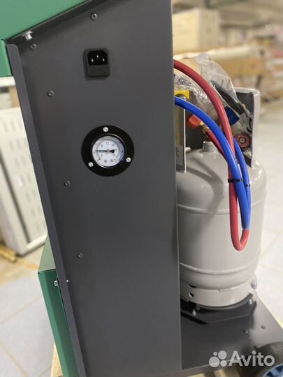 Станция для заправки автокондиционеров Ода 360