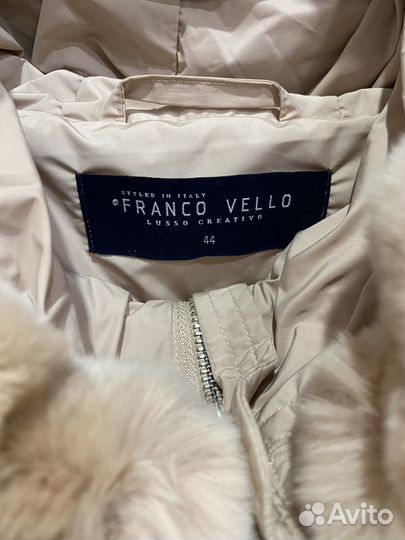 Пуховик женский