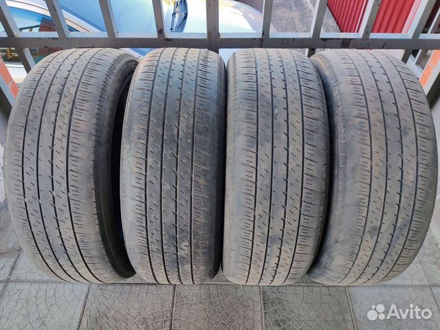 Bridgestone Dueler H/L 33 235/55 R19