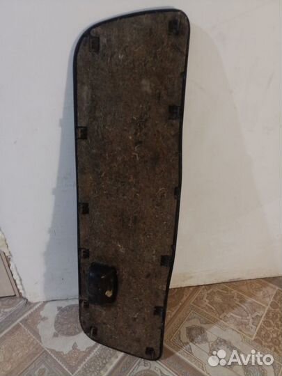 Накладка двери багажника Гольф 3