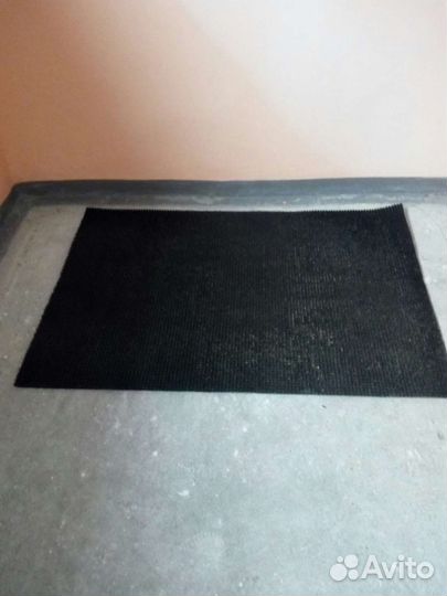 Коврик пластиковый щетинистый 88Х130см