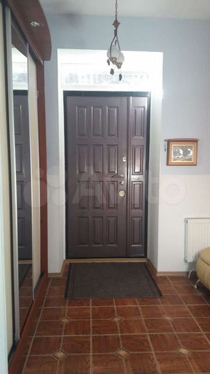 Дом 552 м² на участке 5,2 сот.