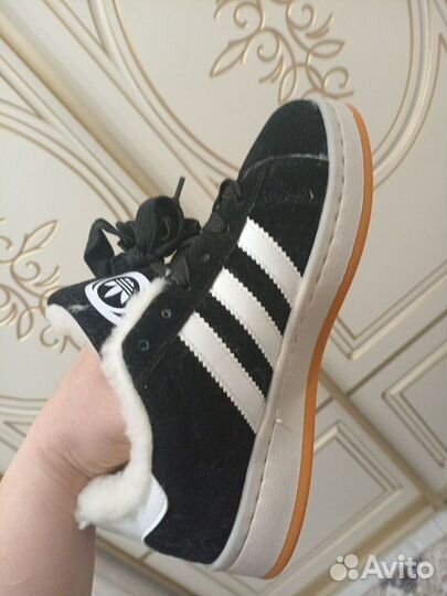 Кроссовки adidas Кампус