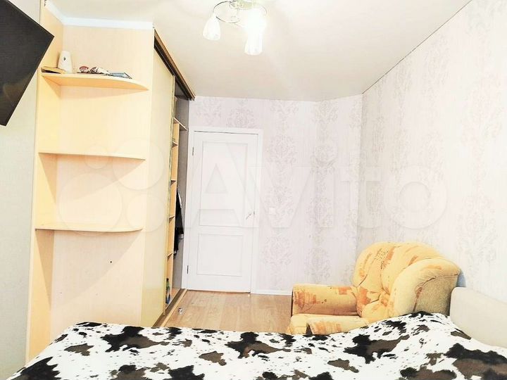 2-к. квартира, 63 м², 2/15 эт.