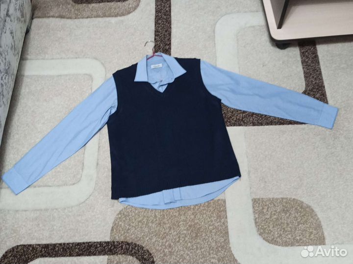 Жилет с рубашкой