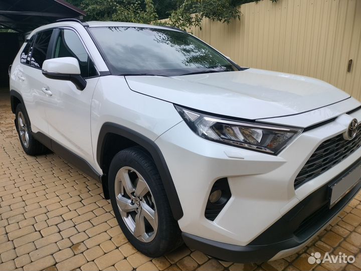 Toyota RAV4 2.0 CVT, 2020, 79 700 км