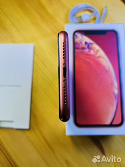 iPhone xr 128 gb coral