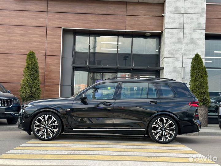 BMW X7, 2023