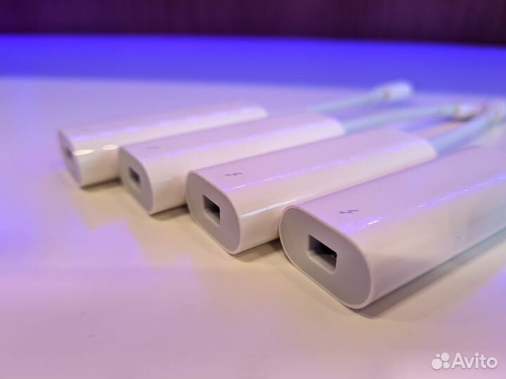 Адаптер Thunderbolt 3 – Thunderbolt 2 ориг Apple