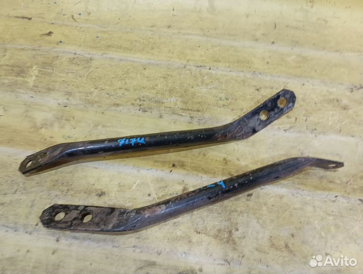 Тяга задняя продольная Nissan Qashqai J10 2006-14