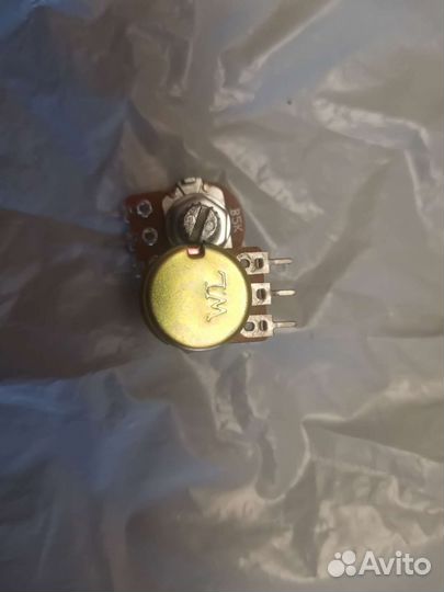 Переменный резистор B5K