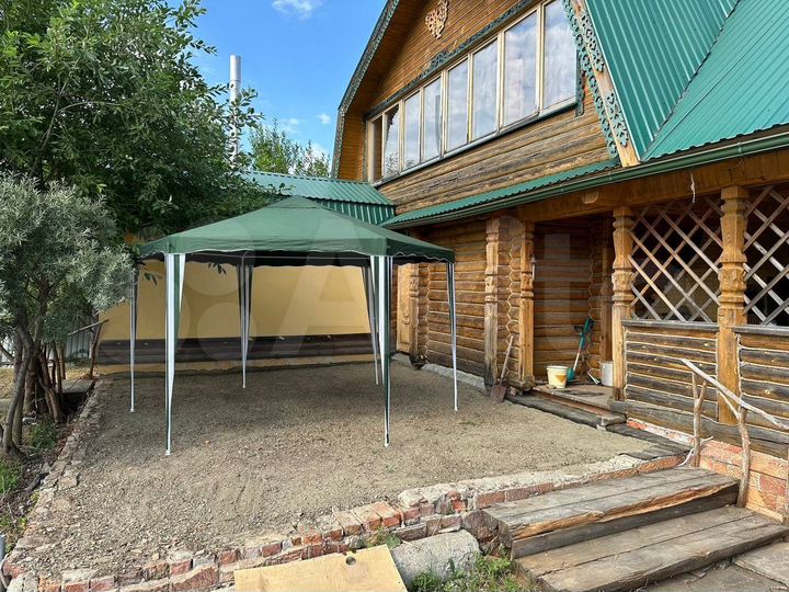 Коттедж 200 м² на участке 50 сот.