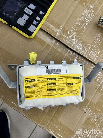 Подушка безопастности пассажира Toyota Camry V40